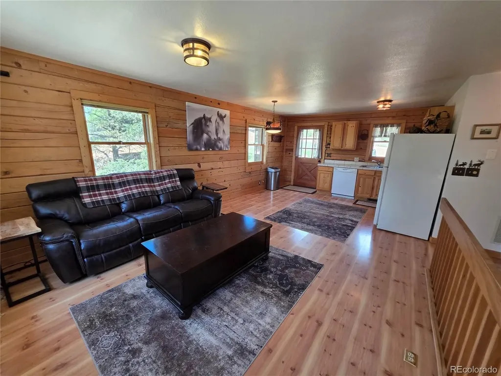 17 Deer Lake Circle Divide CO 80814