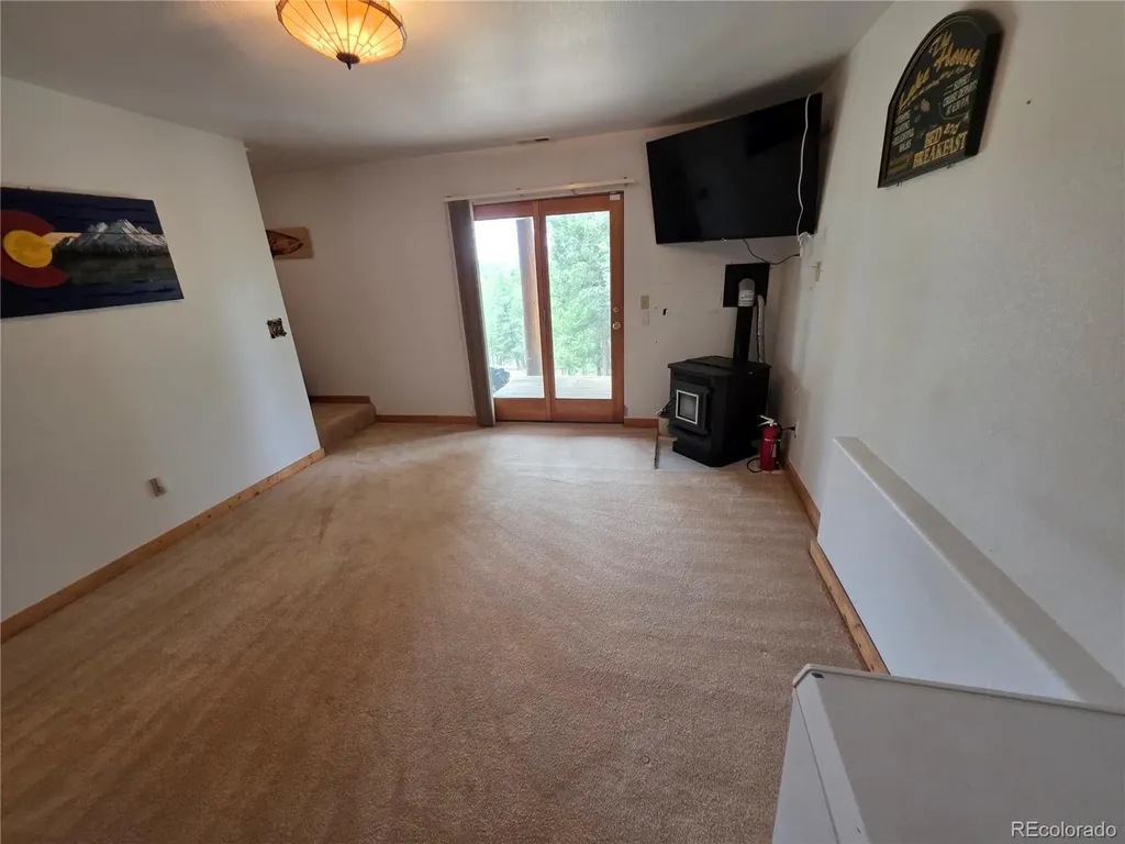 17 Deer Lake Circle Divide CO 80814