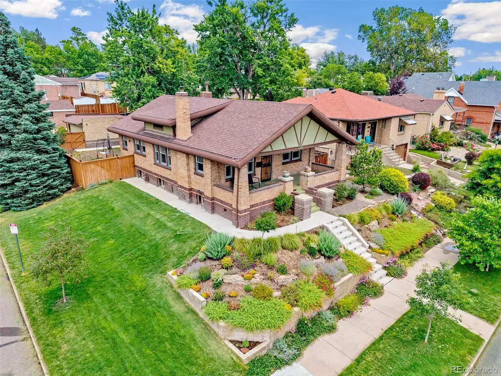 4745 W Hayward Place Denver CO 80212