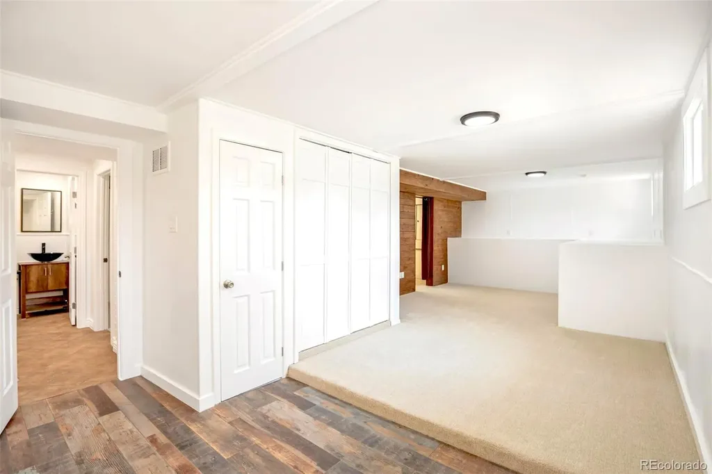 4745 W Hayward Place Denver CO 80212