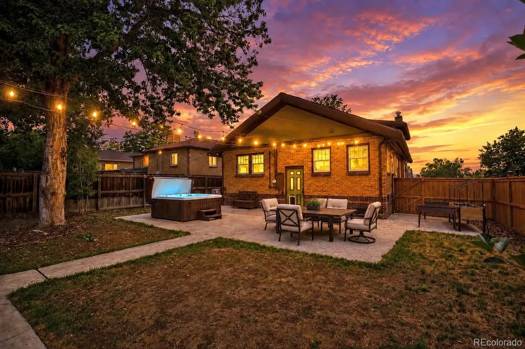 4745 W Hayward Place Denver CO 80212