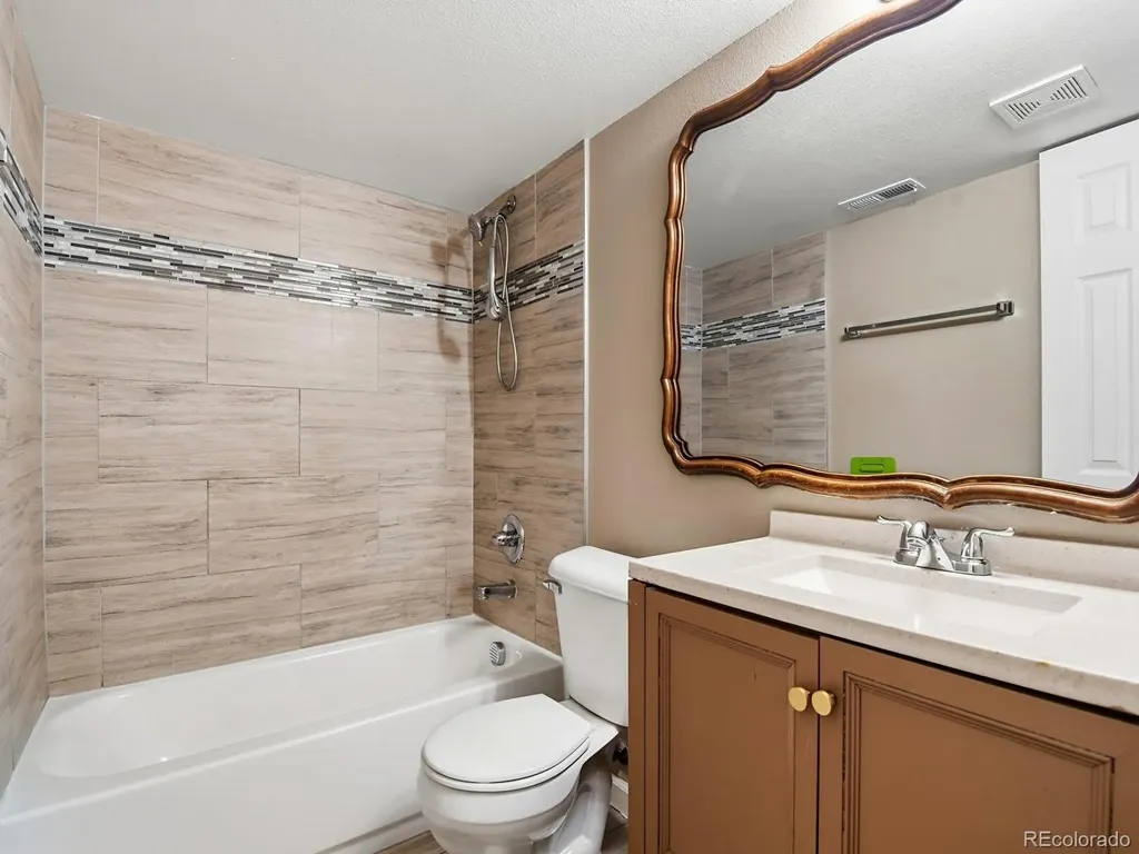 16136 E Exposition Drive Aurora CO 80017