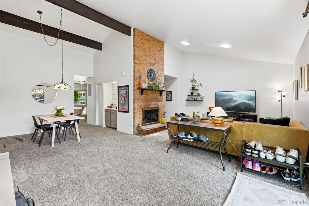6495 E Happy Canyon Road Denver CO 80237