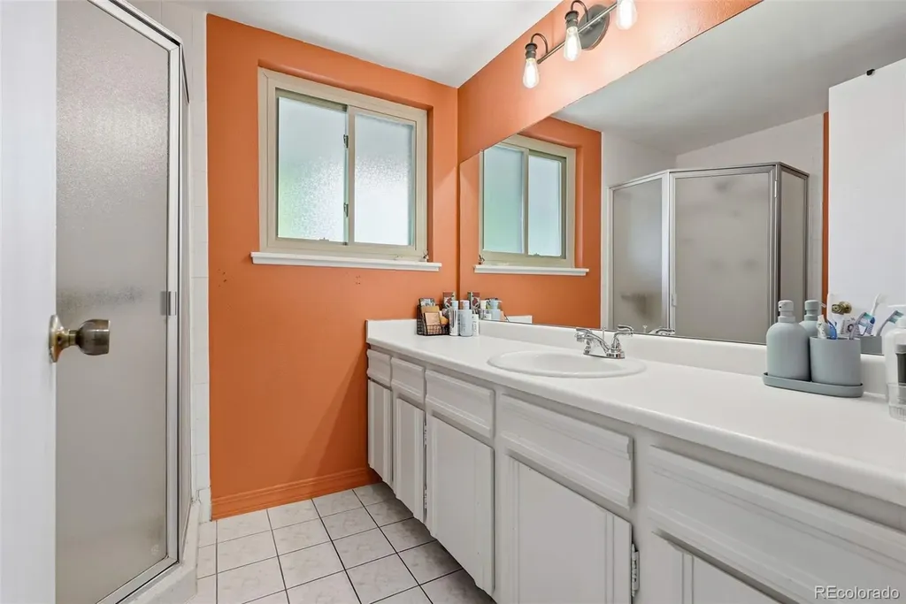 6495 E Happy Canyon Road Denver CO 80237
