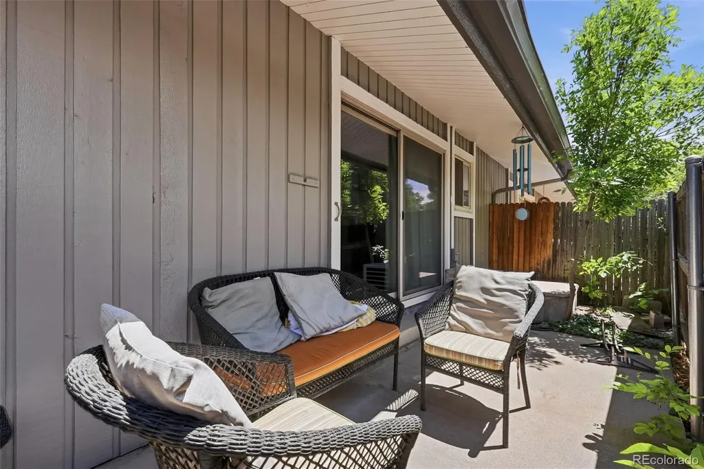 6495 E Happy Canyon Road Denver CO 80237