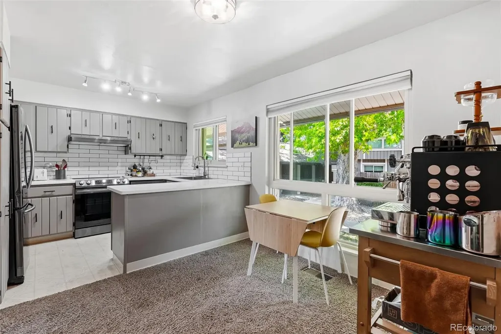 6495 E Happy Canyon Road Denver CO 80237