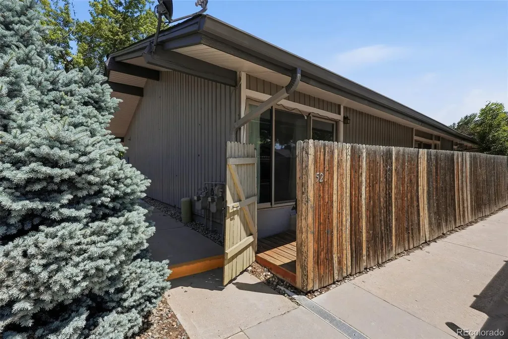 6495 E Happy Canyon Road Denver CO 80237