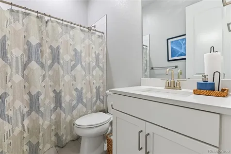 6276 N Lisbon Street Aurora CO 80019