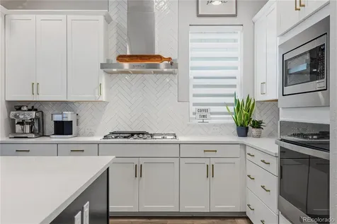 6276 N Lisbon Street Aurora CO 80019
