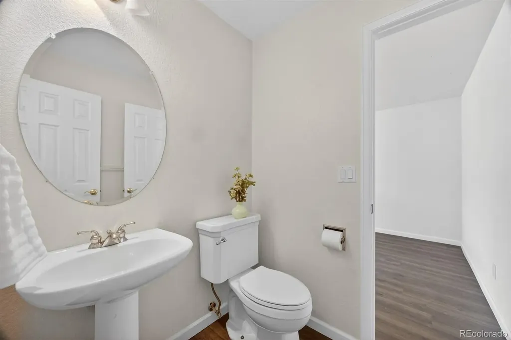 9767 Dampler Way Highlands Ranch CO 80130