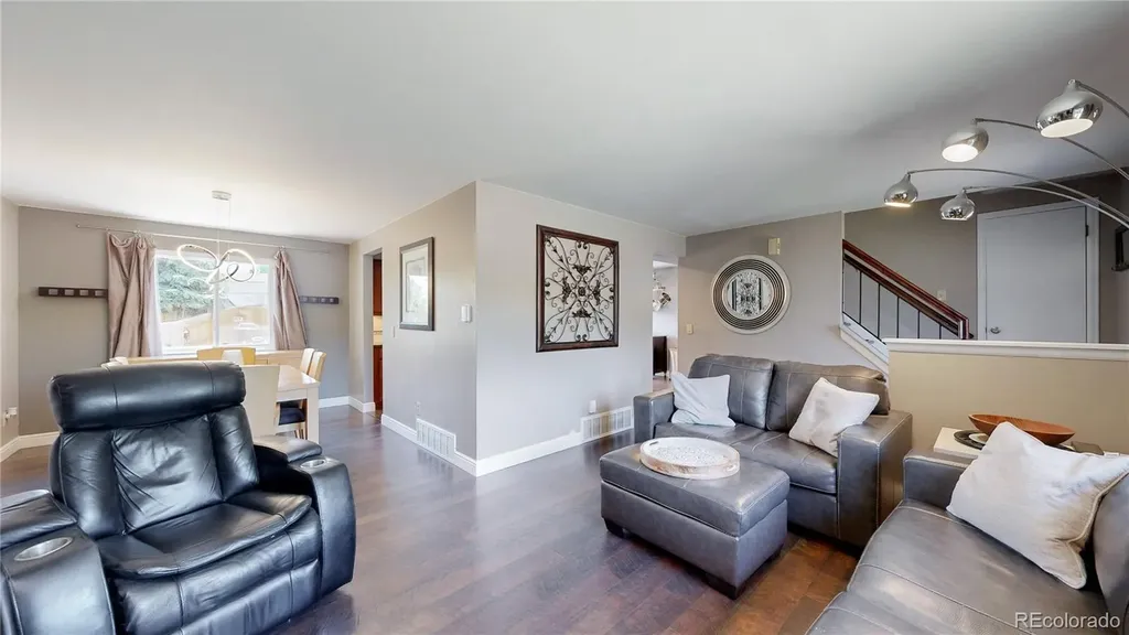 4887 S Field Way Littleton CO 80123