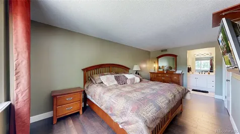 4887 S Field Way Littleton CO 80123