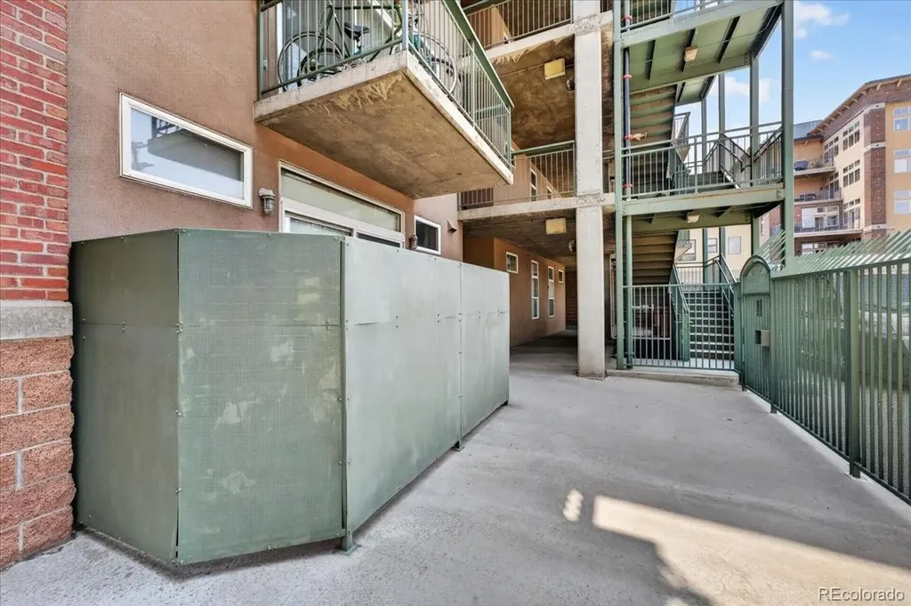 3201 N Shoshone Street Denver CO 80211