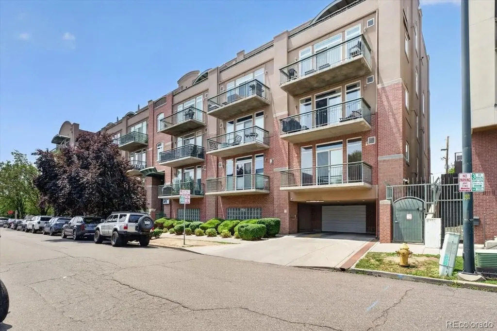 3201 N Shoshone Street Denver CO 80211