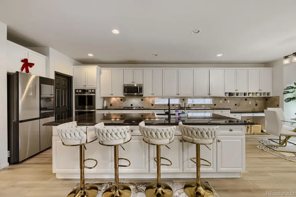 6381 S Patsburg Court Aurora CO 80016