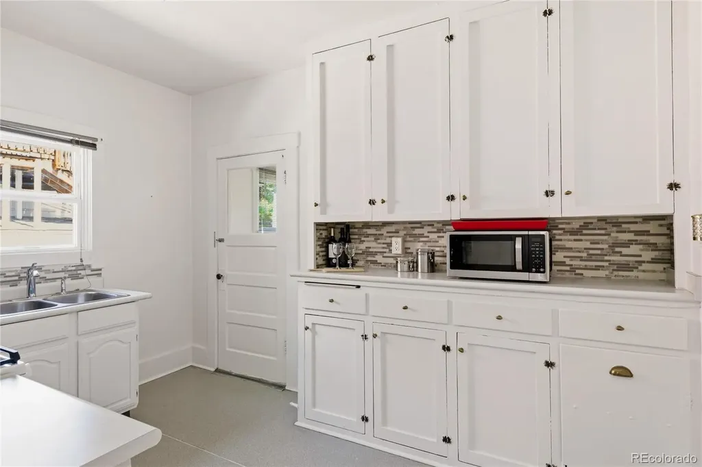 4732 W 33rd Avenue Denver CO 80212