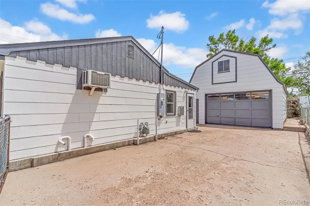 7440 Oneida Street Commerce City CO 80022