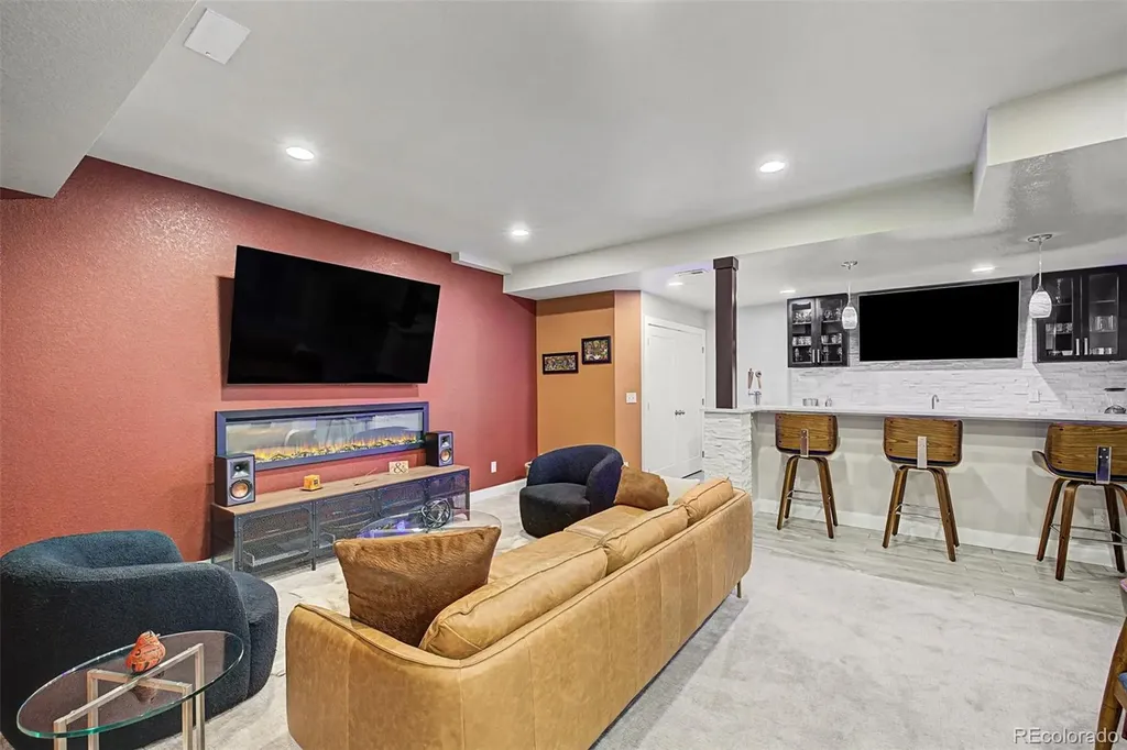 1365 W 67th Place Denver CO 80221