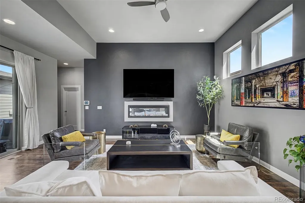 1365 W 67th Place Denver CO 80221