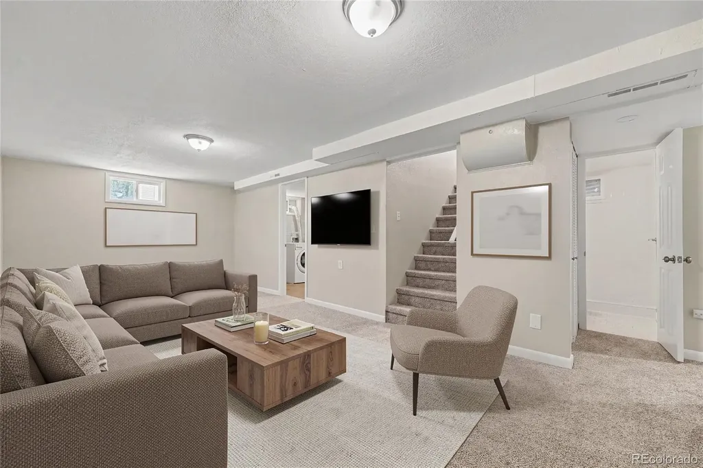 4459 S Fox Street Englewood CO 80110