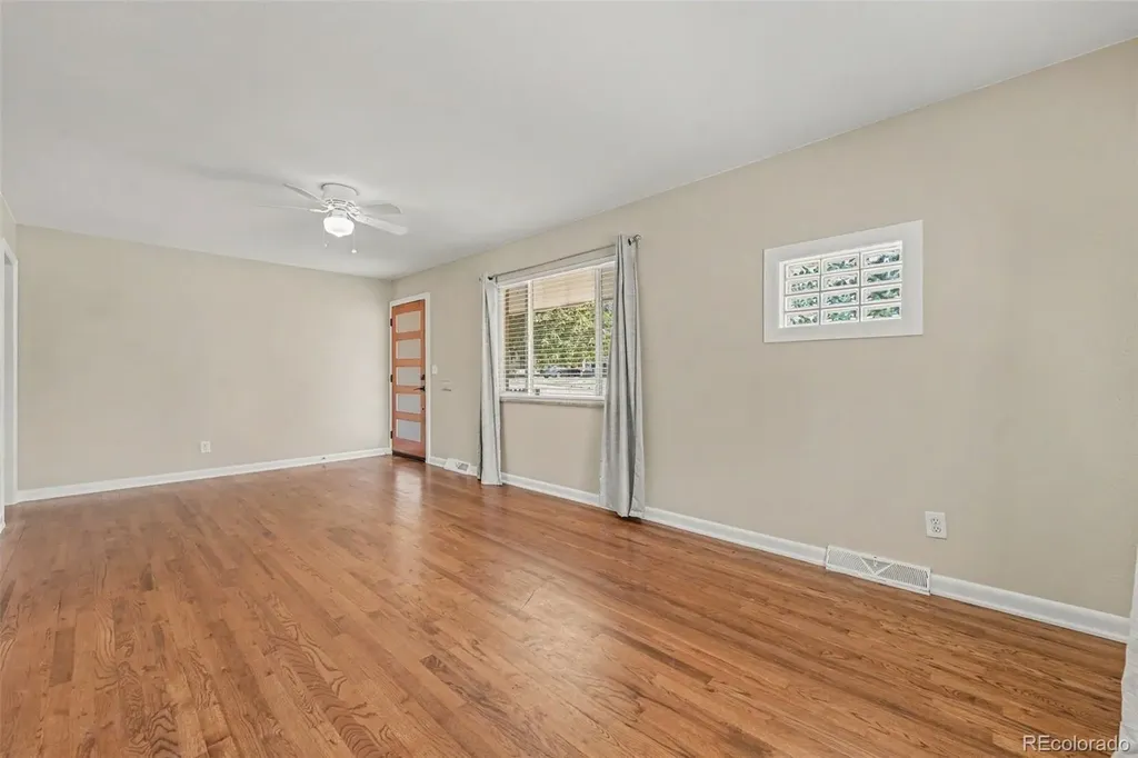 4459 S Fox Street Englewood CO 80110
