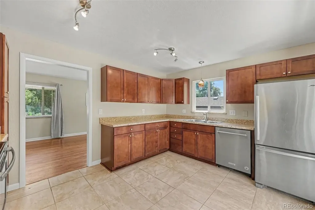 4459 S Fox Street Englewood CO 80110