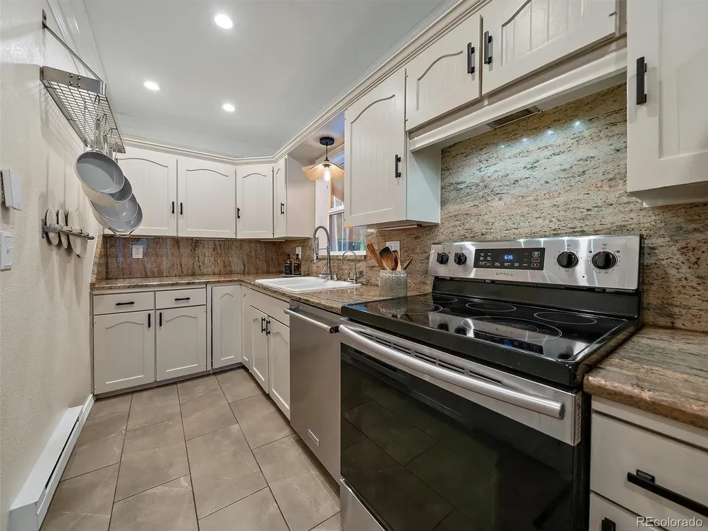 65 Apache Road Evergreen CO 80439