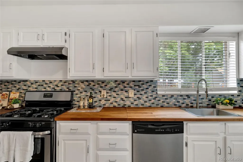 4190 Lowell Boulevard Denver CO 80211
