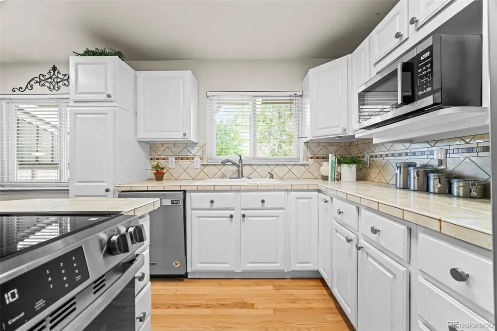 12850 W Montana Drive Lakewood CO 80228