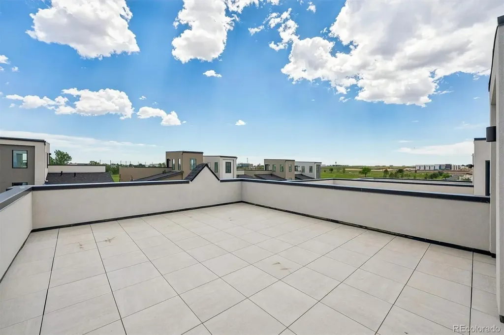 11472 E Briarwood Circle Centennial CO 80112