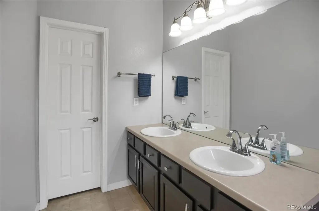 9315 Amison Circle Parker CO 80134