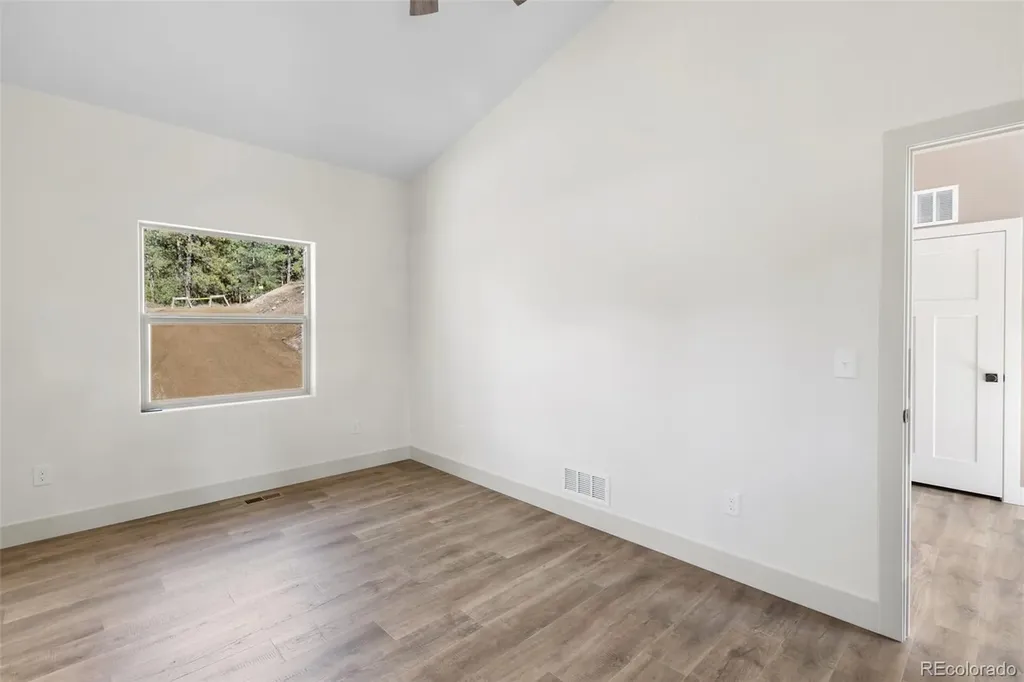 240 N Mountain Estates Road Florissant CO 80816