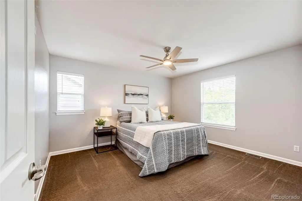 10634 Amesbury Way Highlands Ranch CO 80126