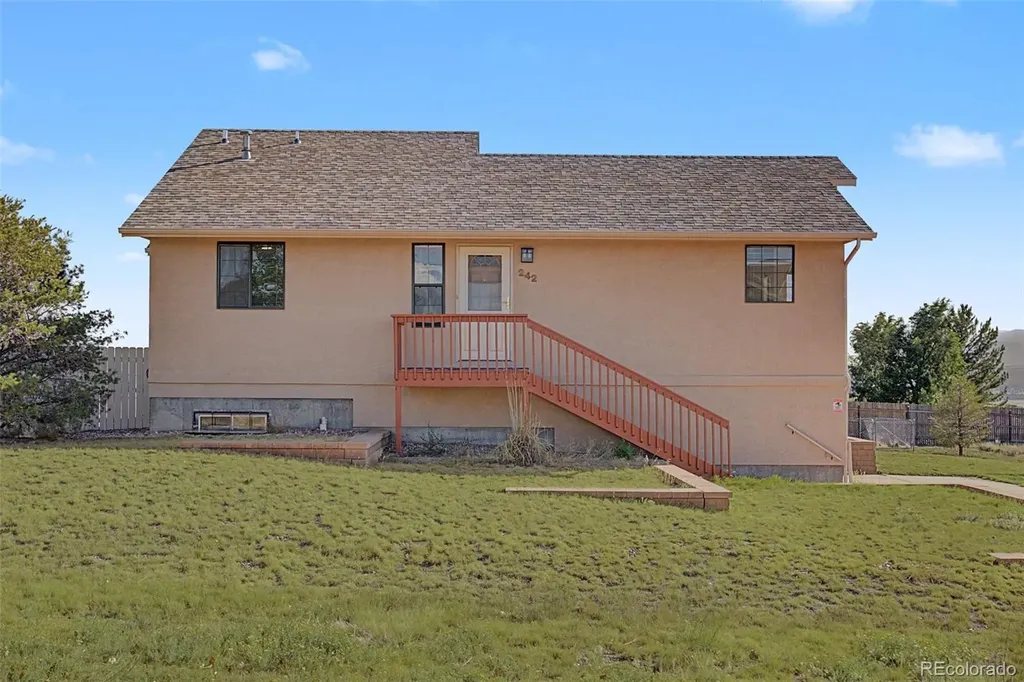 242 W Del Ray Drive Pueblo CO 81007