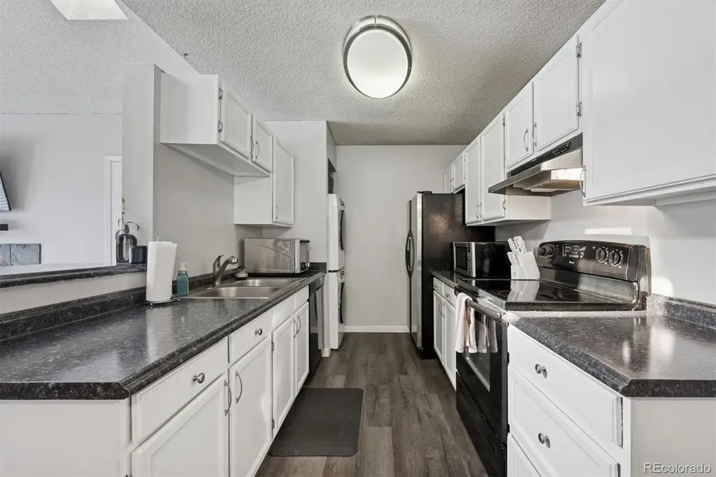 10233 W 80th Drive Arvada CO 80005