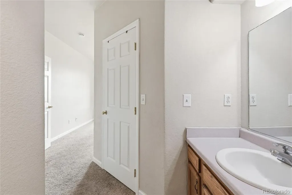 1010 S Yampa Street Aurora CO 80017