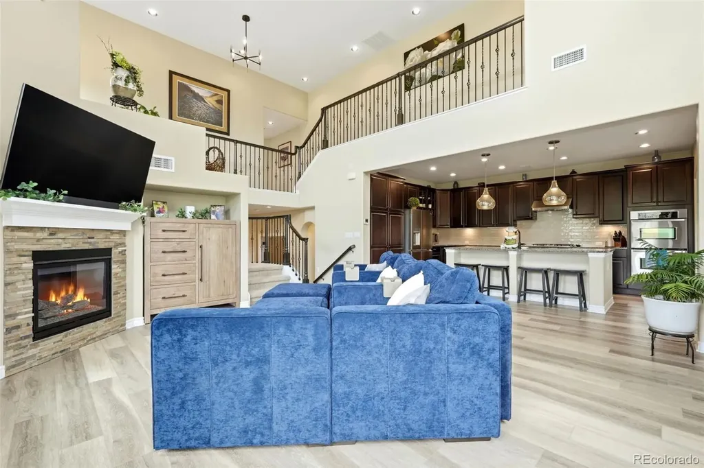 9274 Viaggio Way Highlands Ranch CO 80126