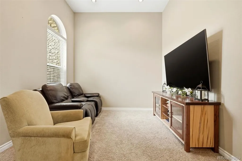 9274 Viaggio Way Highlands Ranch CO 80126