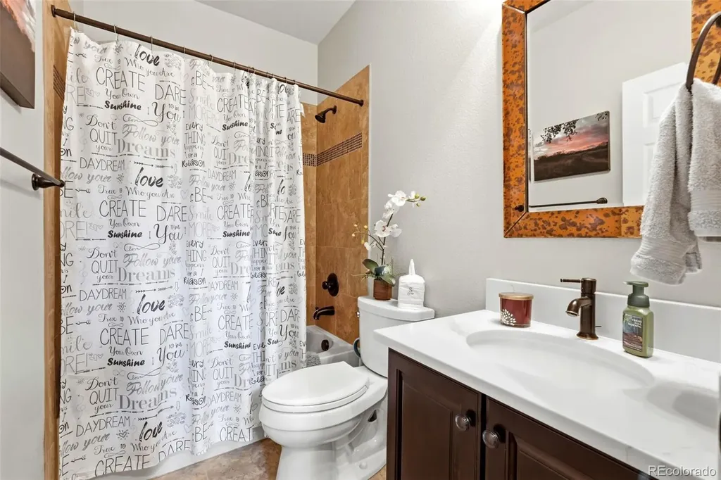 9274 Viaggio Way Highlands Ranch CO 80126