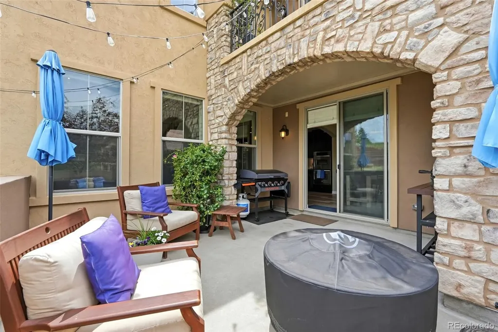 9274 Viaggio Way Highlands Ranch CO 80126