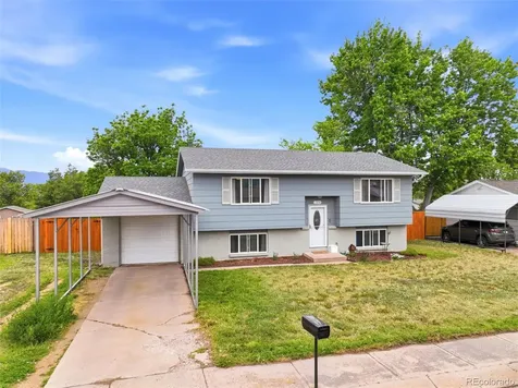 1374 Nokomis Drive Colorado Springs CO 80915
