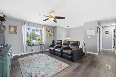 1374 Nokomis Drive Colorado Springs CO 80915