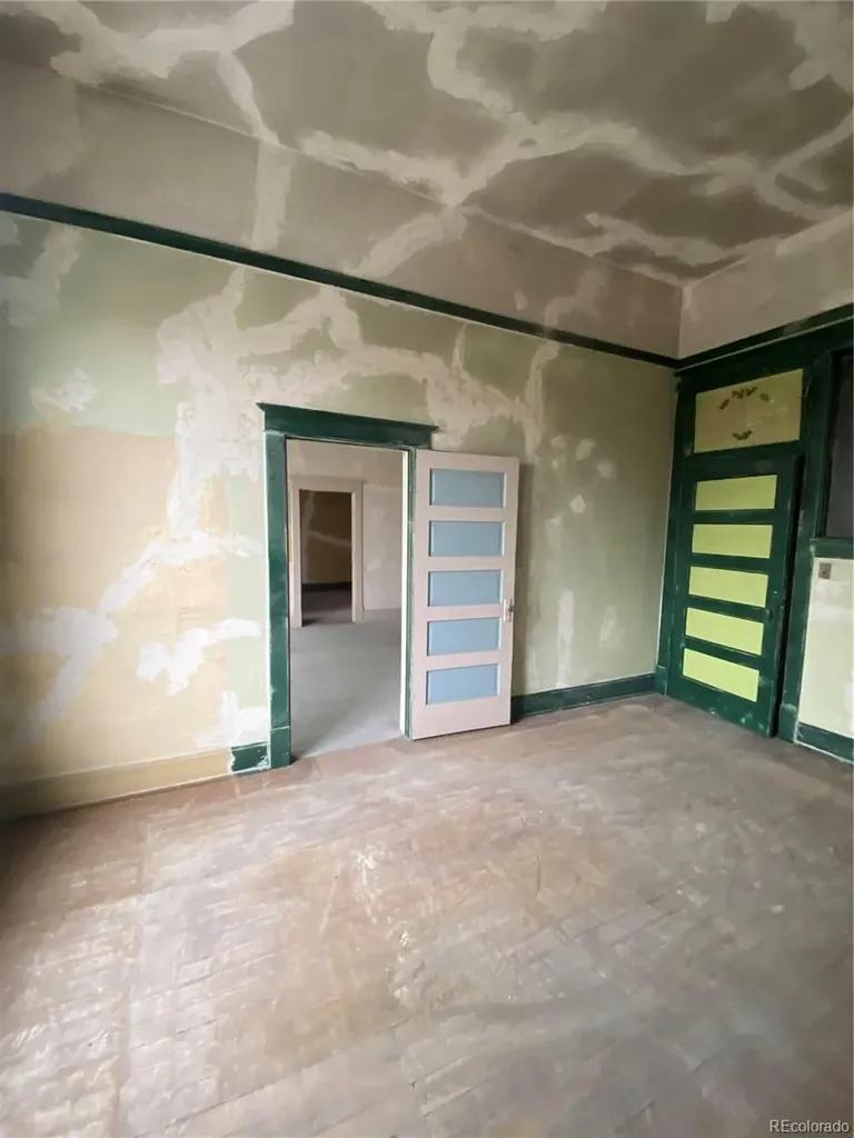 508 - 510 Main Street Walsenburg CO 81089