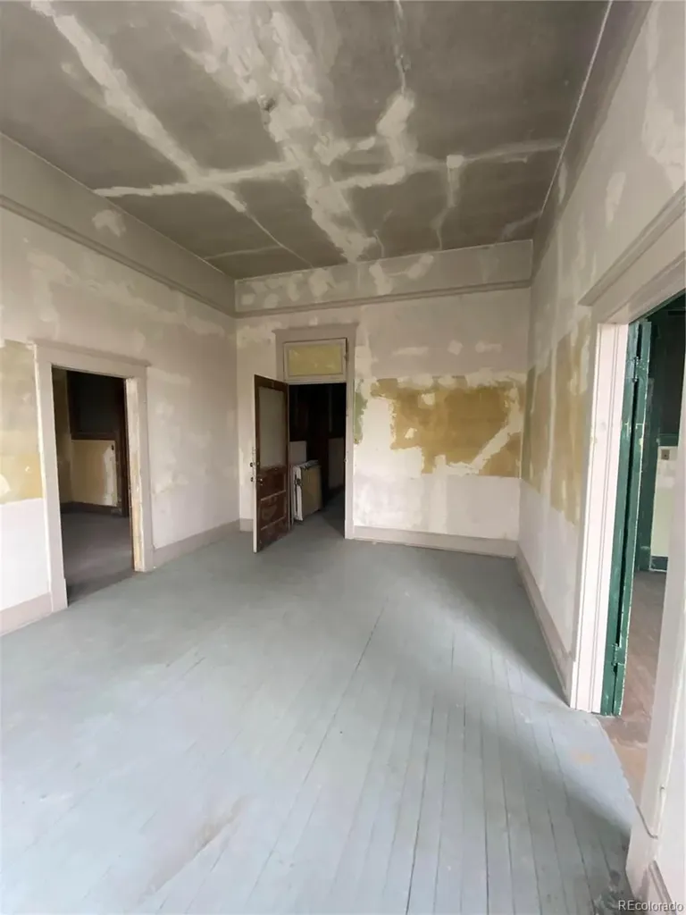 508 - 510 Main Street Walsenburg CO 81089