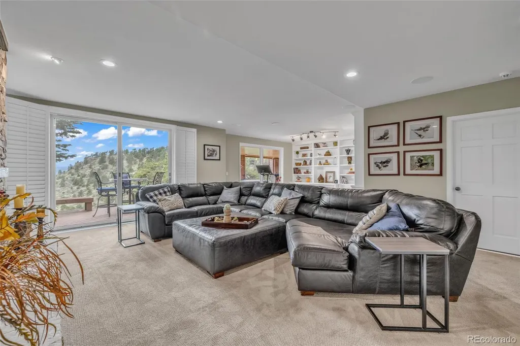 1306 Preserve Circle Golden CO 80401