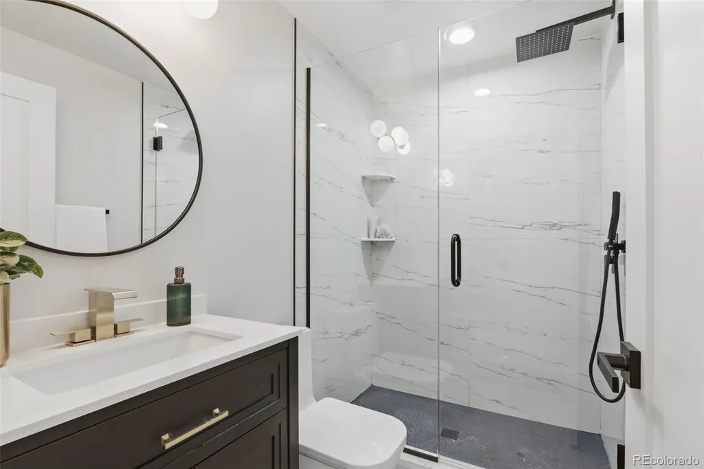 4495 W Lakeridge Road Denver CO 80219