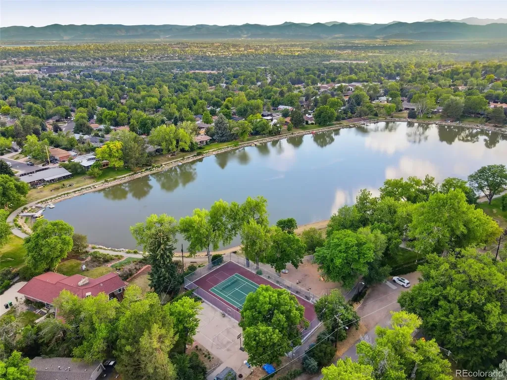 4495 W Lakeridge Road Denver CO 80219