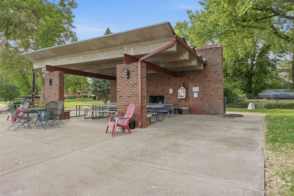 4495 W Lakeridge Road Denver CO 80219