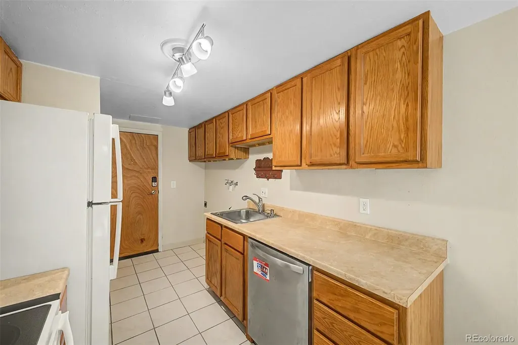 7957 Chase Circle Arvada CO 80003