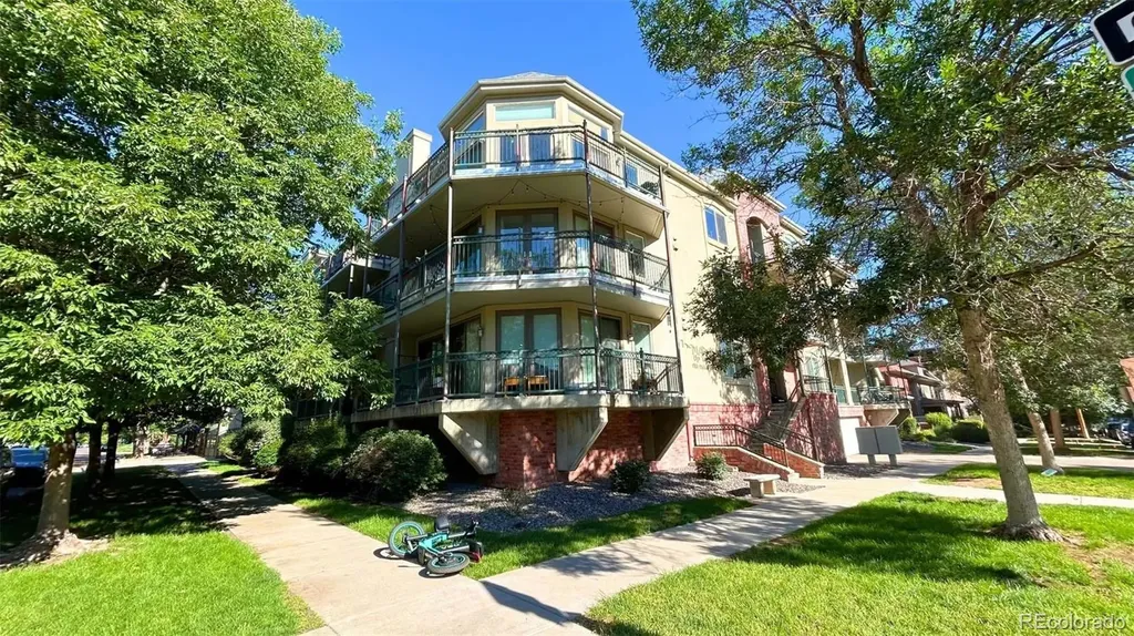 1705 Gaylord Street Denver CO 80206